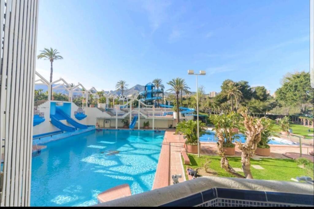 Apartamento 215. Primera línea de playa. Benalmádena Exterior foto